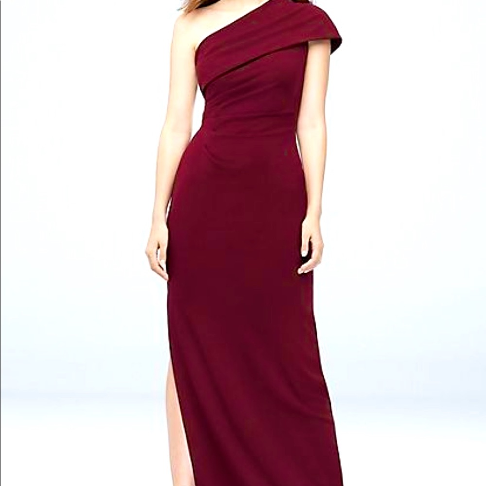 David’s Bridal- Ruched One-Shoulder Stretch Crepe Dress
DB STUDIO